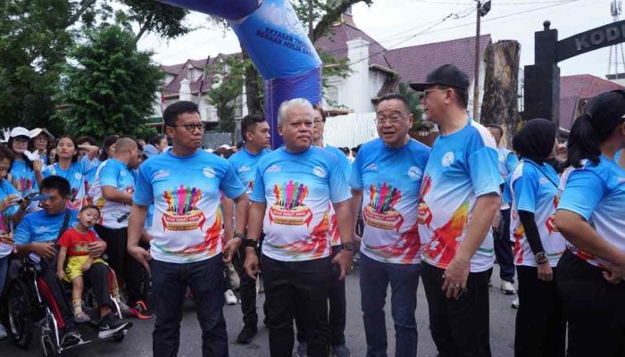 Kajati Sumut Hadiri Acara Yayasan Thongs: Jalan Santai, Santunan Disabilitas, dan Doorprize di Lapangan Benteng Medan