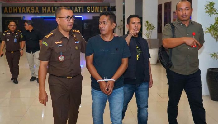 Tim Tabur Gabungan Tangkap DPO Kasus Tambang Ilegal Madina di Medan